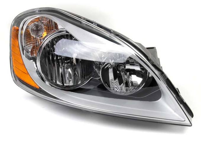 Volvo Headlight Assembly - Passenger Side (Halogen) 31395471